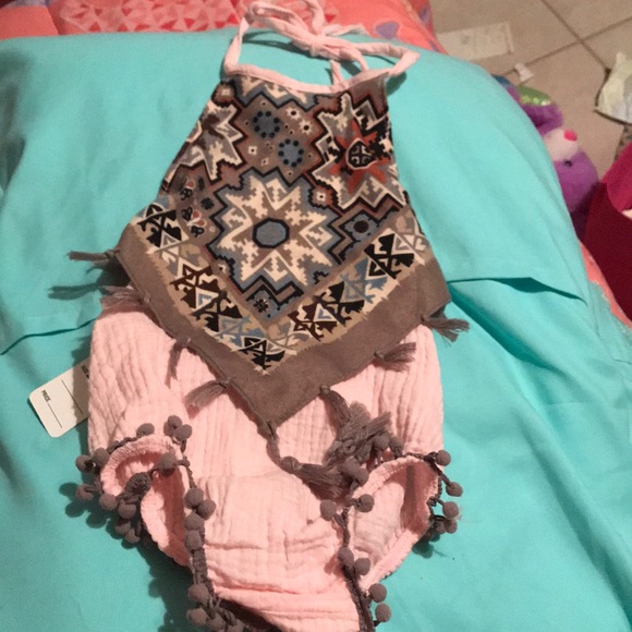 2t romper - Picture 1 of 2